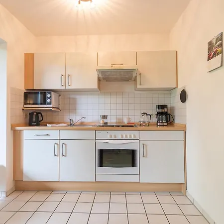 Buhne 32 Lilli Marleen 3-32 * Wremen