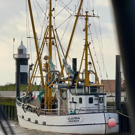 Buhne 32 Lilli Marleen 3-32 Wremen